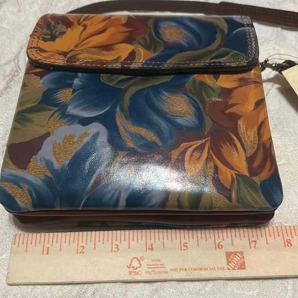 Patricia Nash Handbags - Patricia Nash Balluri Marigold Harvest Leather Crossbody Bag NWT